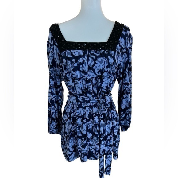 Style & Co floral tie waist square jeweled neck top - Picture 1 of 7